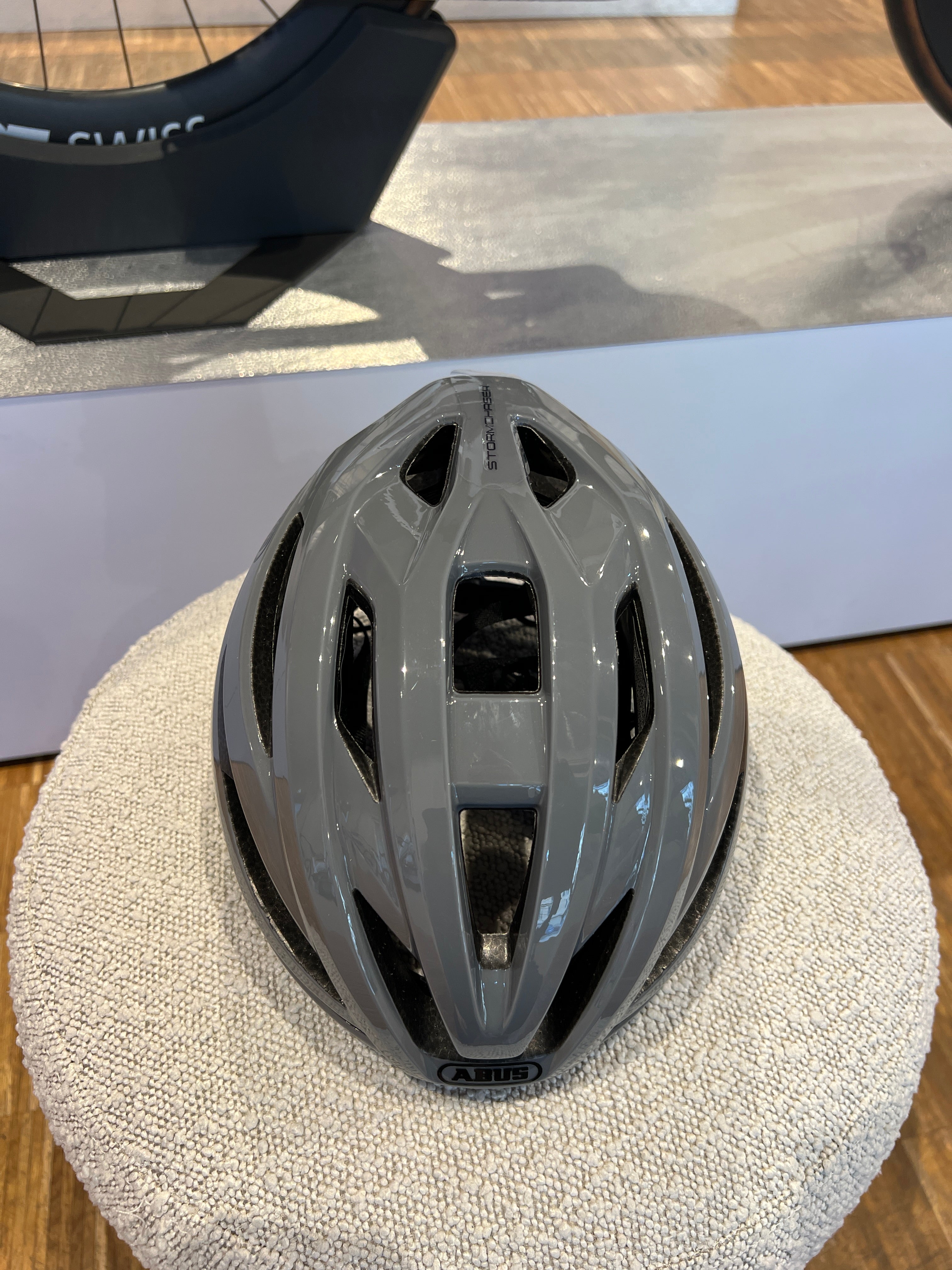 fahrradhelm sm ABUS Stormchaser Race Grey S-M – Garage Sale