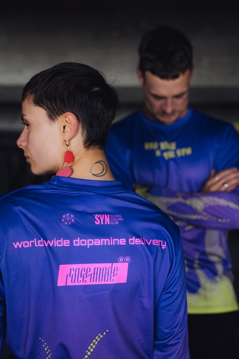 RAD RACE x SYN TECH Gravity Longsleeve – Garage Sale