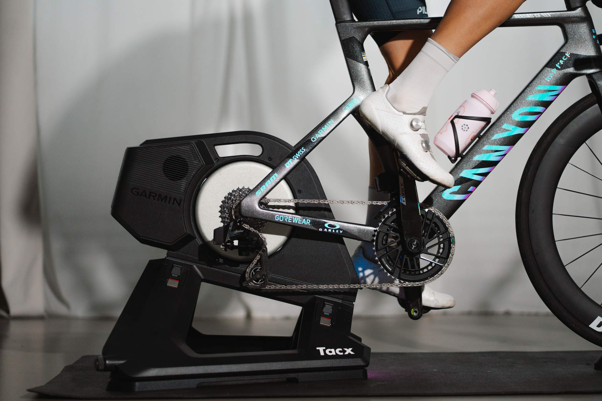 Garmin Tacx NEO 2T Smart Trainer – Garage Sale